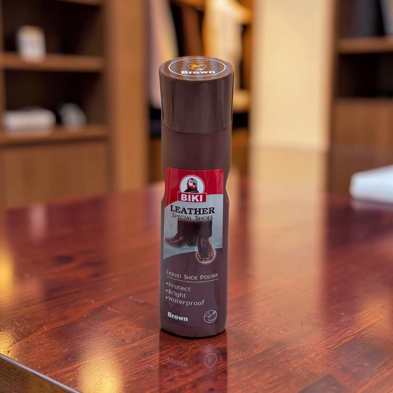 Liquid Shoe Polish (Chocolate Color)